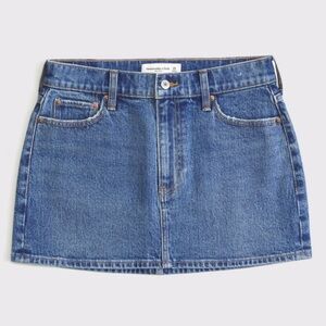 Abercrombie Mid Rise Blue Jean Skirt